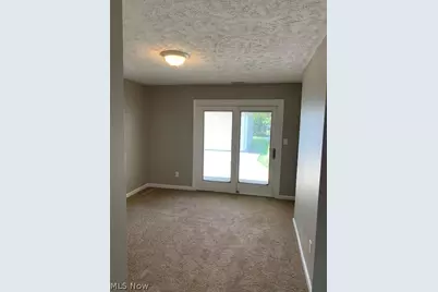 370 E 309th Street, Willowick, OH 44095 - Photo 15