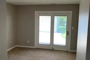 370 E 309th St, Willowick, OH 44095 - Photo 15