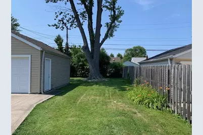 370 E 309th Street, Willowick, OH 44095 - Photo 19