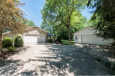 4511 Ranchwood Road, Akron, OH 44333 - Photo 29