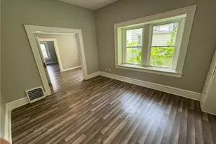 674-676 Carlysle St, Akron, OH 44310 - Photo 7
