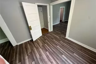 674-676 Carlysle St, Akron, OH 44310 - Photo 5