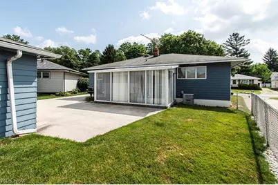 19155 Davinwood Drive, Loveland, OH 44135 - Photo 5