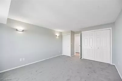 12500 Edgewater Drive #1206, Oakwood, OH 44107 - Photo 17
