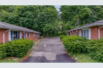 1235 Roslyn Avenue, Akron, OH 44320 - Photo 29