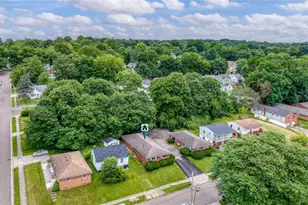 1235 Roslyn Ave, Akron, OH 44320 - Photo 15