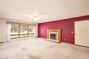 299 W Caston Rd, New Franklin, OH 44319 - Photo 7