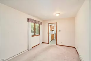 299 W Caston Rd, New Franklin, OH 44319 - Photo 17