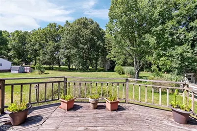 1229 Scenicrest Street NW, Uniontown, OH 44685 - Photo 5