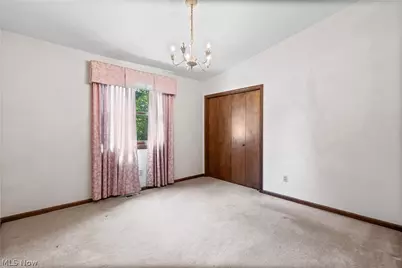 1229 Scenicrest Street NW, Uniontown, OH 44685 - Photo 27