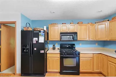 2053 Gard Lane, Mount Perry, OH 43762 - Photo 23