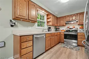 5410 Park Vista Ct, Stow, OH 44224 - Photo 9