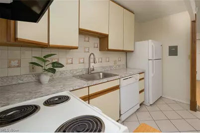 996 S Lincoln Street, Kent, OH 44240 - Photo 11