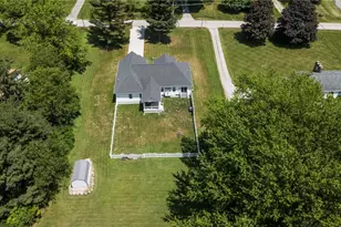11580 Basswood Rd, Chardon, OH 44024 - Photo 43