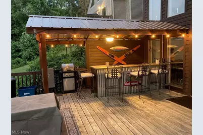 643 Fruit Drive, Coventry, OH 44319 - Photo 25
