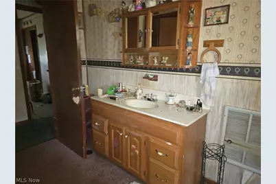 4246 N Dugan Road NW, McConnelsville, OH 43756 - Photo 17