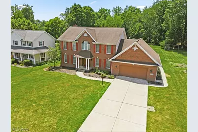 6638 Forestwood Street NW, Canton, OH 44718 - Photo 3