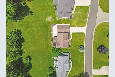 6638 Forestwood Street NW, Canton, OH 44718 - Photo 47
