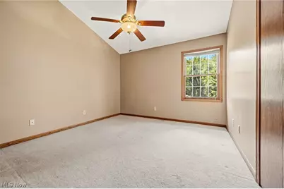 6638 Forestwood Street NW, Canton, OH 44718 - Photo 25