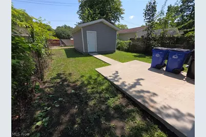 2059 W 42nd Street, Loveland, OH 44113 - Photo 23