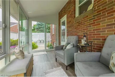 984 Cleveland Avenue, Amherst, OH 44001 - Photo 27