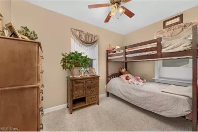 984 Cleveland Avenue, Amherst, OH 44001 - Photo 13