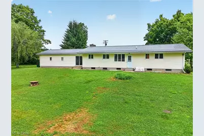 4552 N Monroe Center Road, Kingsville, OH 44048 - Photo 5