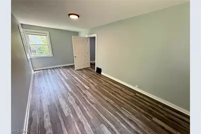 1305 Curtis Street, Akron, OH 44301 - Photo 11