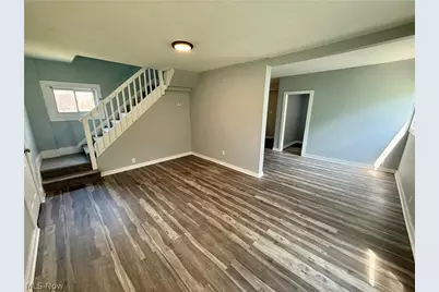 1305 Curtis Street, Akron, OH 44301 - Photo 5