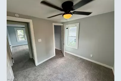 1305 Curtis Street, Akron, OH 44301 - Photo 17