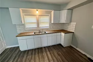 1305 Curtis St, Akron, OH 44301 - Photo 7