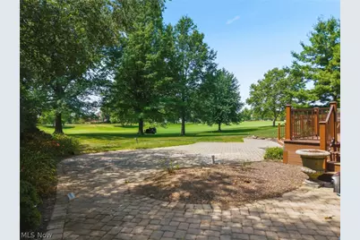 6274 Bertram Avenue NW, Canton, OH 44718 - Photo 9