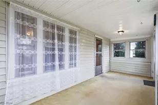 407 Illinois Ave, Lorain, OH 44052 - Photo 3