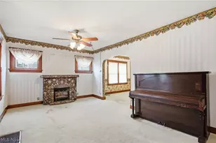 407 Illinois Ave, Lorain, OH 44052 - Photo 5