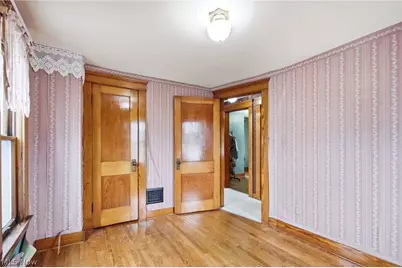 407 Illinois Avenue, Lorain, OH 44052 - Photo 21