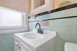 407 Illinois Ave, Lorain, OH 44052 - Photo 23