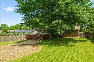 912 S Azalea Blvd, Barberton, OH 44203 - Photo 23