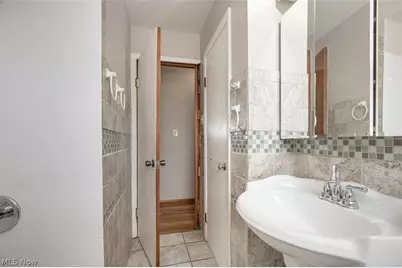 12811 Triskett Road, Loveland, OH 44111 - Photo 9
