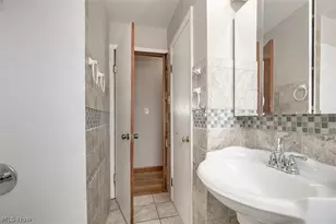 12811 Triskett Rd, Loveland, OH 44111 - Photo 9