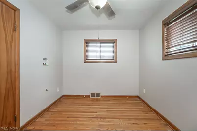 12811 Triskett Road, Loveland, OH 44111 - Photo 13