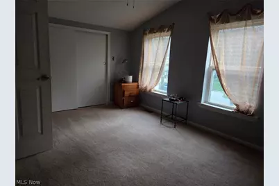 463 N Broadway, Geneva, OH 44041 - Photo 13
