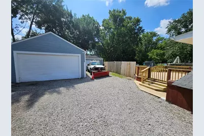 753 W River Road N, Elyria, OH 44035 - Photo 23
