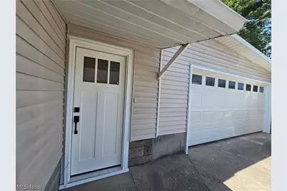 132 E Main Street, South Amherst, OH 44001 - Photo 7