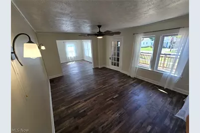 132 E Main Street, South Amherst, OH 44001 - Photo 11