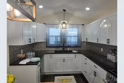 132 E Main Street, South Amherst, OH 44001 - Photo 17