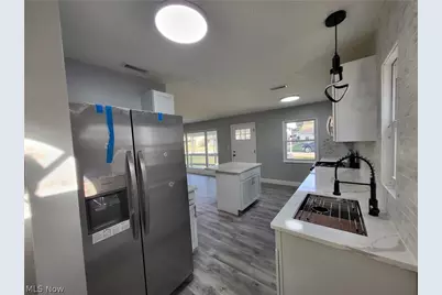 13726 Leroy Avenue, Loveland, OH 44135 - Photo 9