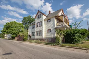 2773 E 117th St, Loveland, OH 44120 - Photo 3