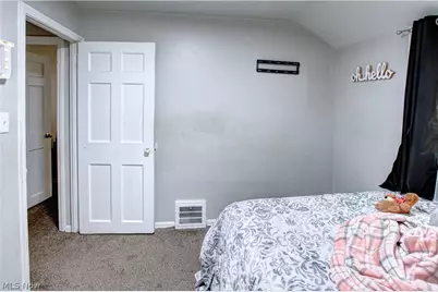 16114 Delrey Avenue, Loveland, OH 44128 - Photo 21