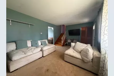 1215 33rd Street NE, Canton, OH 44714 - Photo 5