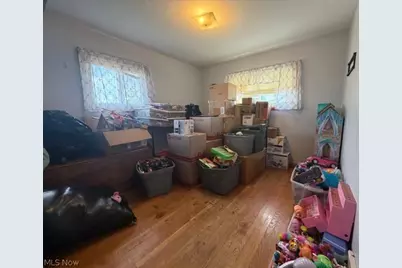1215 33rd Street NE, Canton, OH 44714 - Photo 11